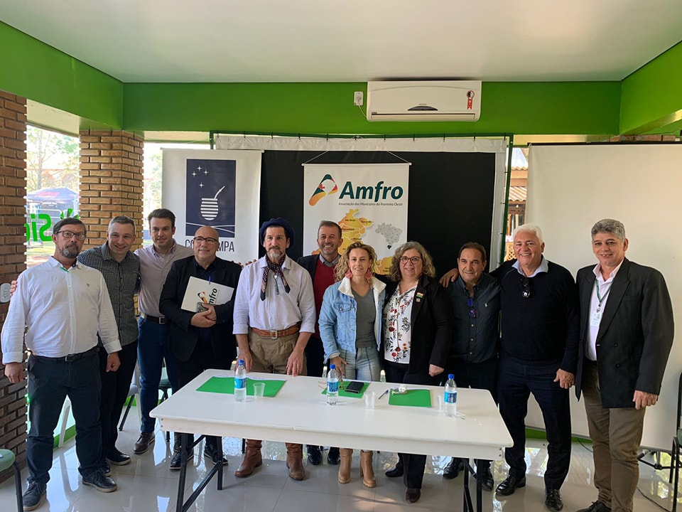 PREFEITOS DA FRONTEIRA REUNIDOS EM URUGUAIANA