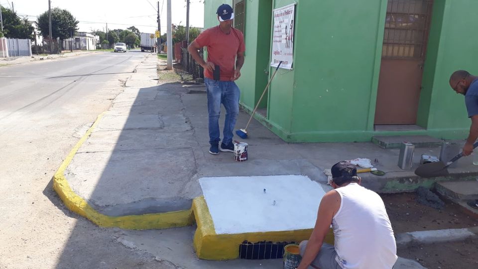 OBRAS ATENDE DEMANDAS NOS BAIRROS VARGAS E INDEPENDÊNCIA.